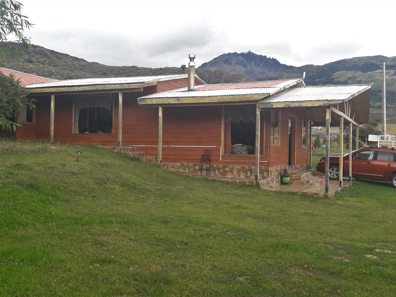 Hospedaje El Juncal Puerto Ingeniero Ibanez Exterior photo